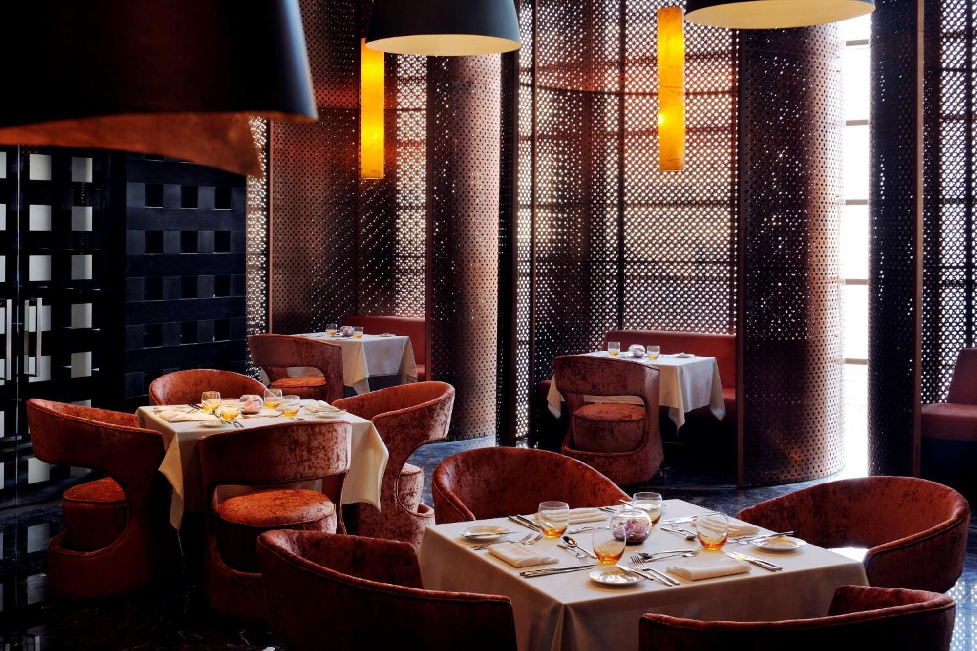 Southern Sun Abu Dhabi Exterior photo