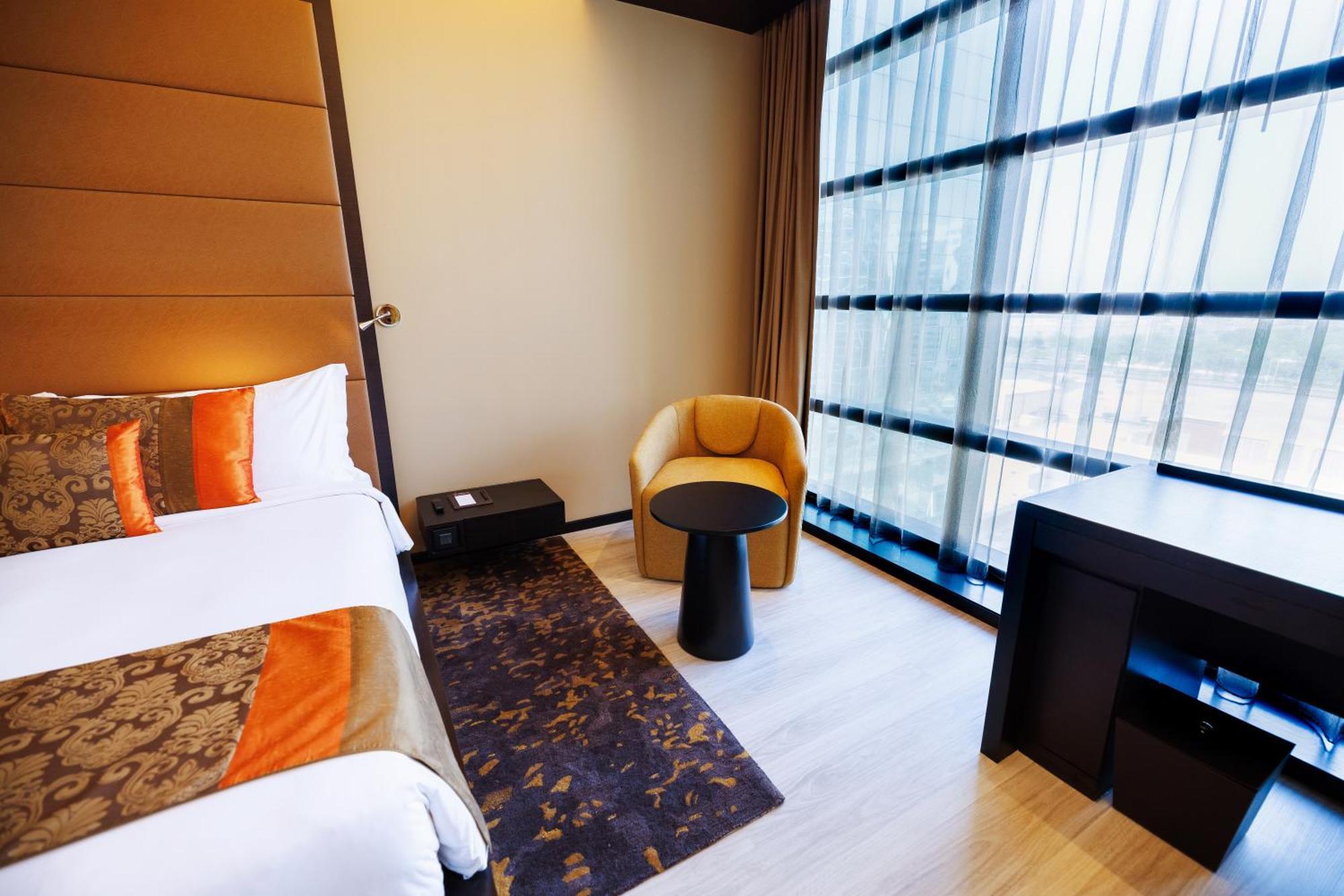 Southern Sun Abu Dhabi Exterior photo